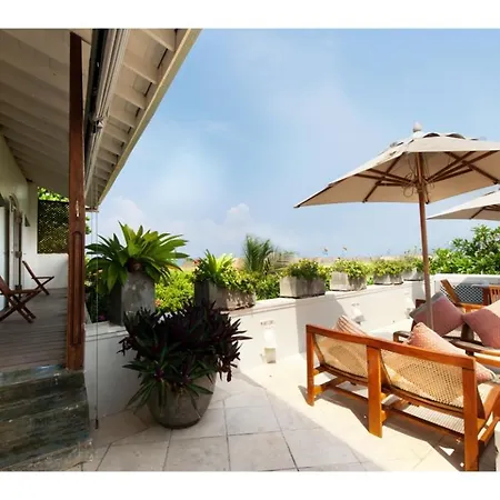 Pool, Roof Terrace, 3 Bedroom Villa, Galle Fort Exterior photo