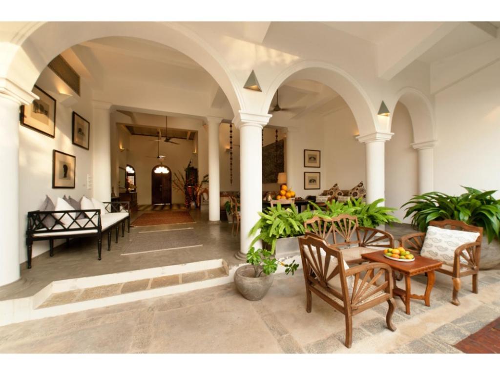 Villa Pool, Roof Terrace, 3 Bedroom Villa, Galle Fort Galle